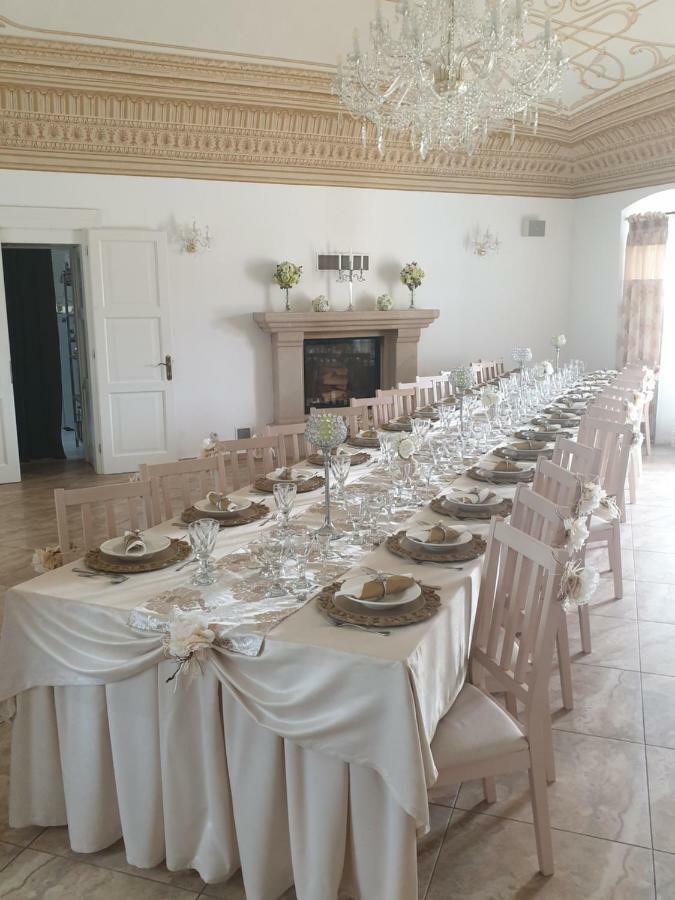 Majerovsky Kastiel Hotel Vranov nad Toplou Buitenkant foto