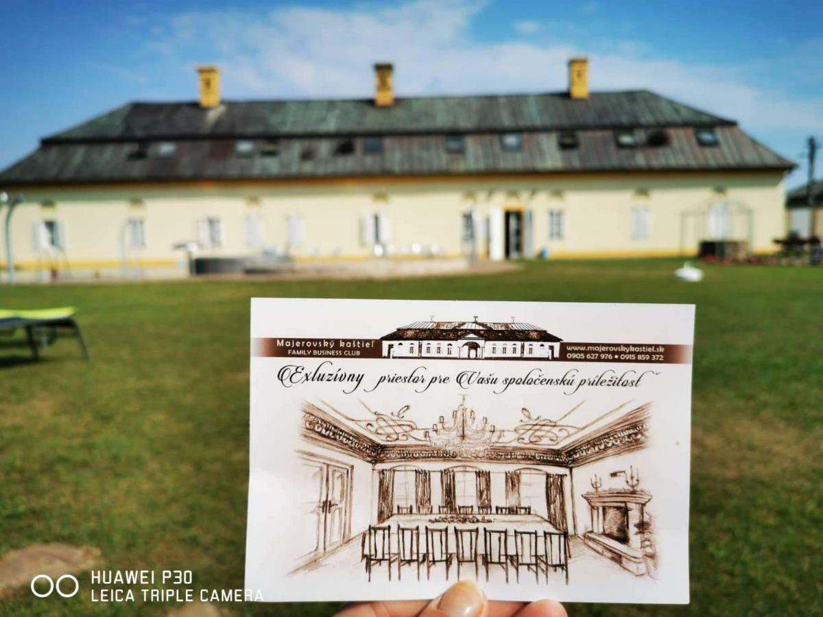 Majerovsky Kastiel Hotel Vranov nad Toplou Buitenkant foto